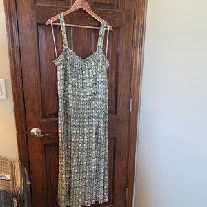 Boden Olive Green Floral Midi Dress
